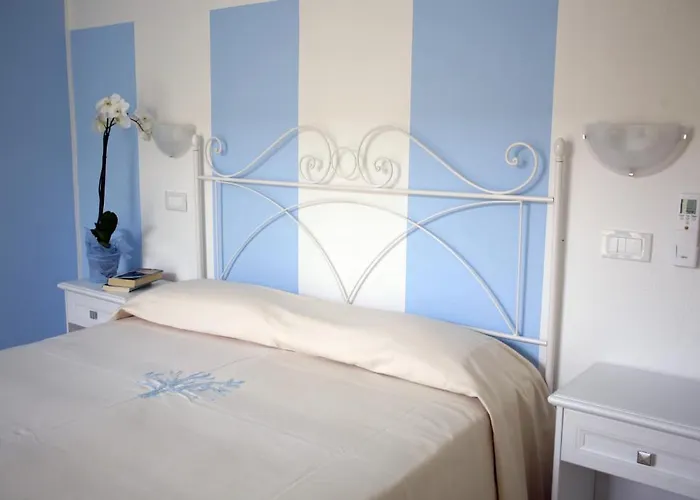 斯特拉多罗酒店 酒店